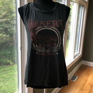 Express sleeveless T-shirt. “Desert Dreaming”